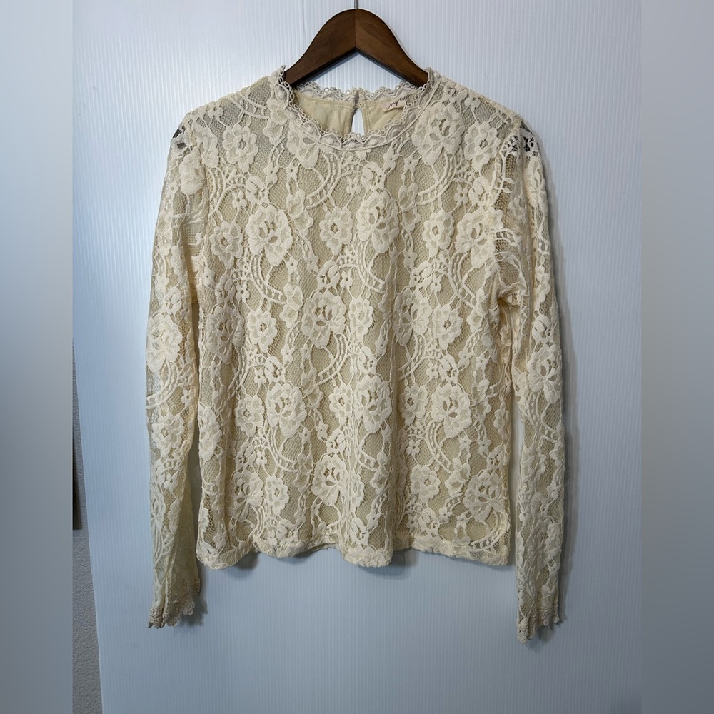 Mystree Cream Lace Blouse Size Large
